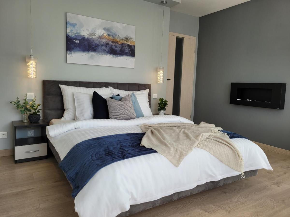 Apartament Penthouse Z Widokiem Na Sniezke I Prywatnym Parkingiem - By Spaceapart Jelenia Góra Esterno foto