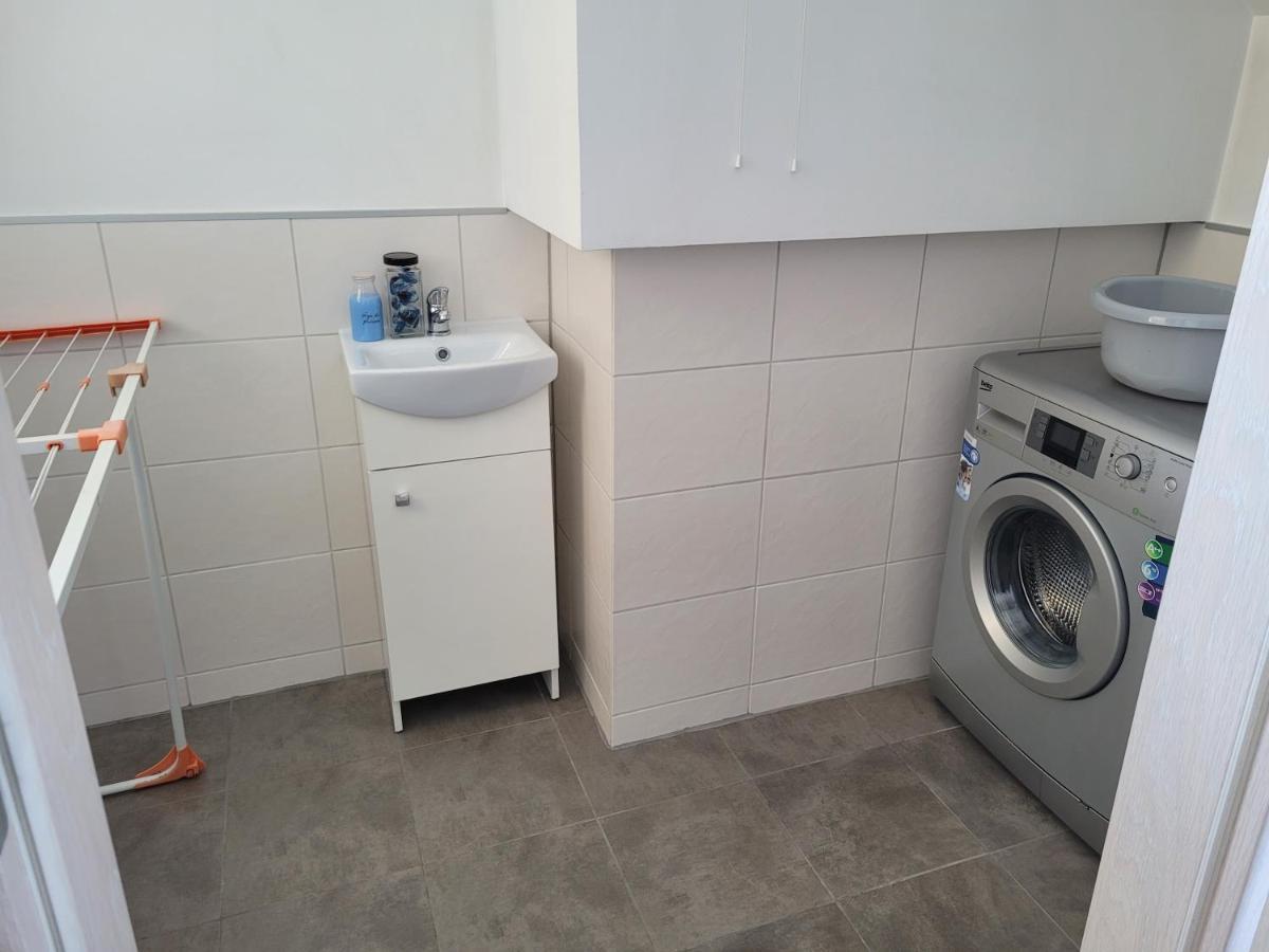 Apartament Penthouse Z Widokiem Na Sniezke I Prywatnym Parkingiem - By Spaceapart Jelenia Góra Esterno foto